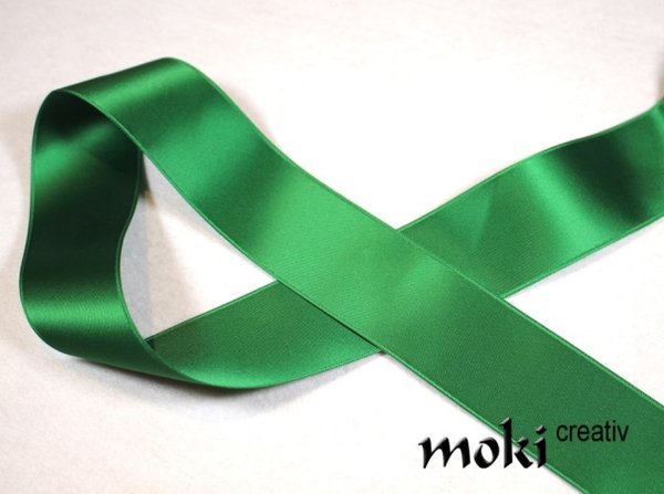 Doubleface Satinband grün in 3 mm, 6 mm, 10 mm, 16 mm, 25 mm oder 40 mm Breite
